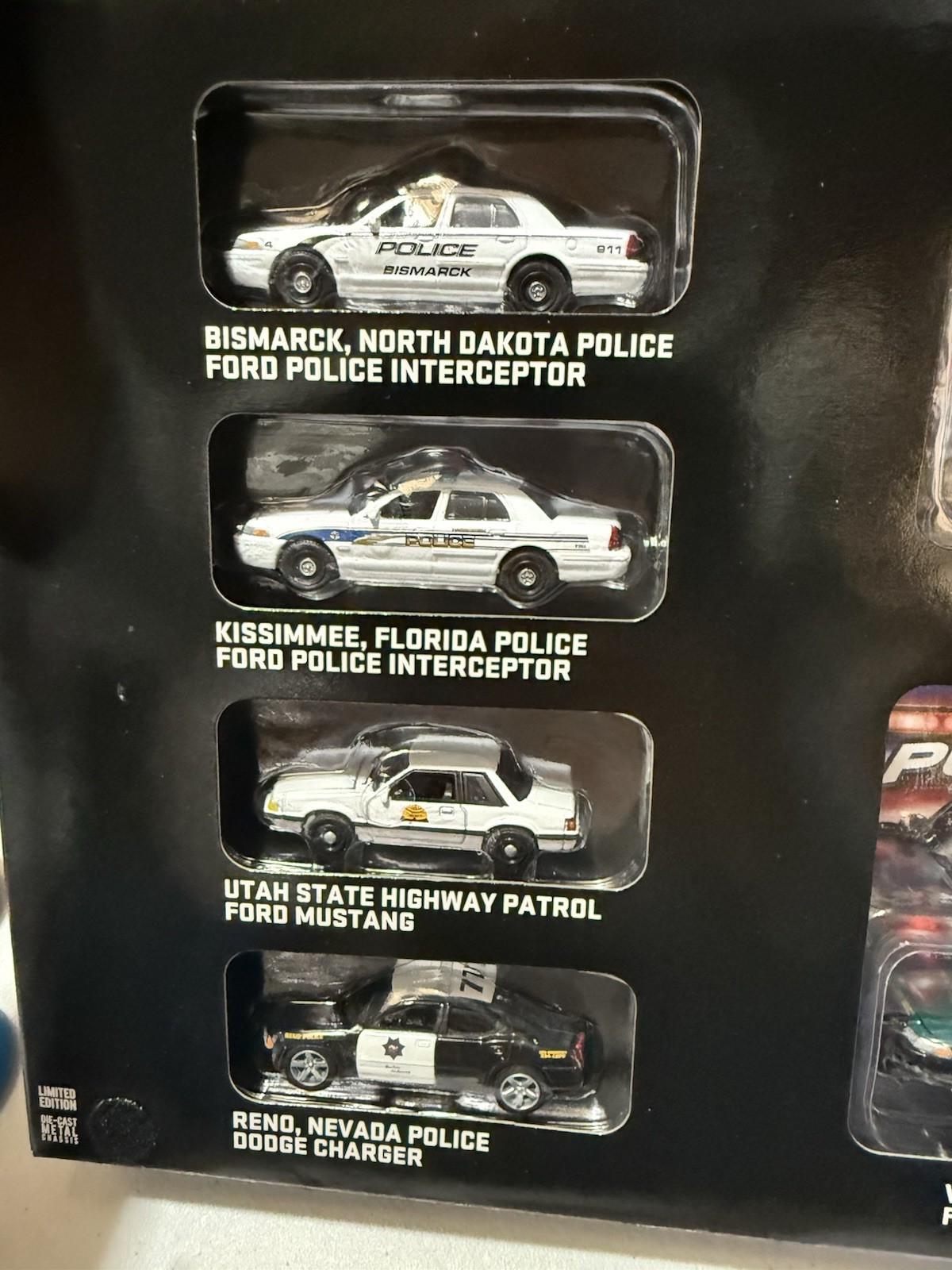 GREENLIGHT HOT PURSUIT 10 Car Set PACK 2011 Serve & Protect 1:64 Diecast