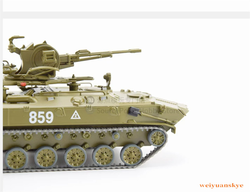 1:43 BTR-ZD Soviet BTR-ZD Self-Defense Artillery Tank Model Display Toy SSM3047