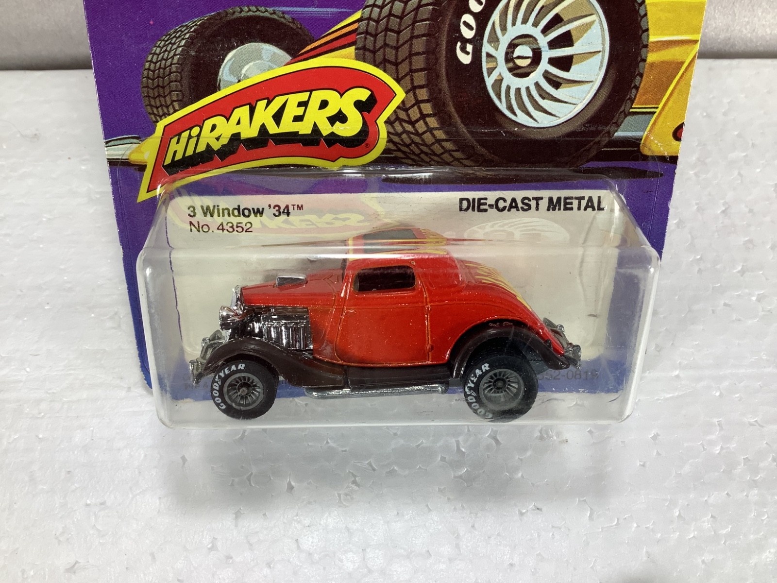 1980’s Vintage Hotwheels Real Riders-Red-3 Window ’34-2 Door-Grey Hubs-Hirakers