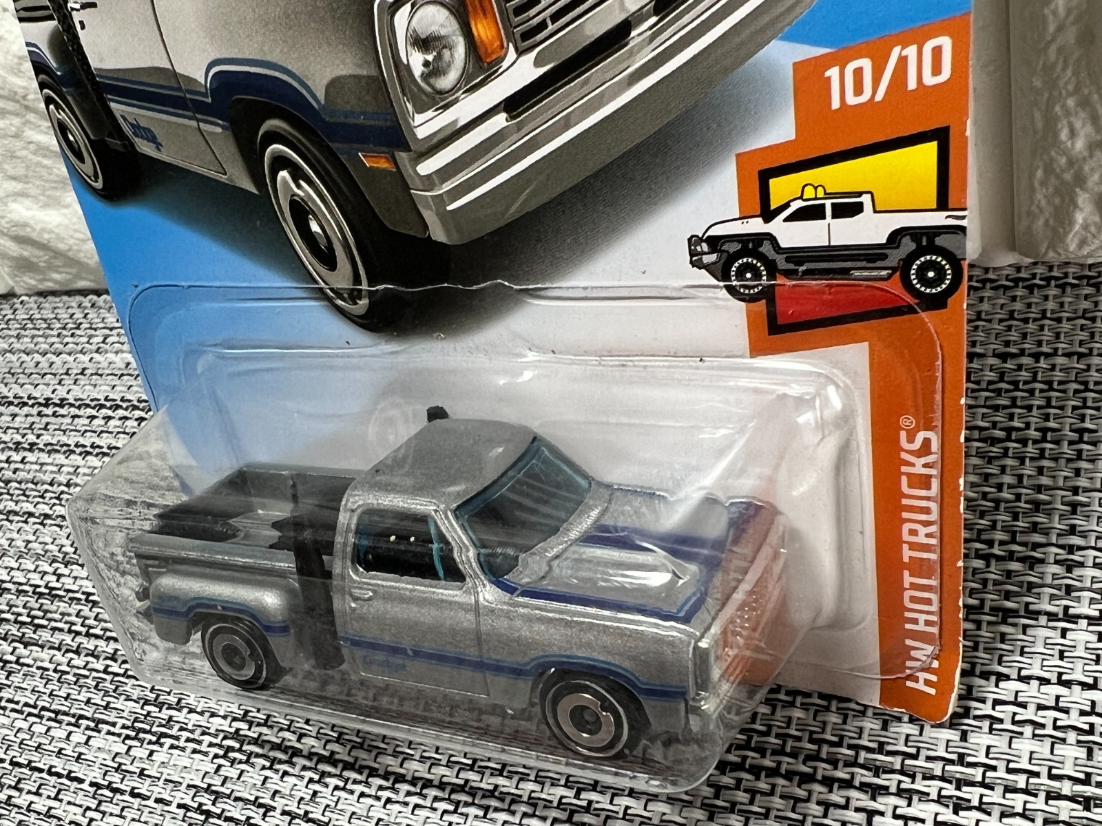 Hot Wheels HW Hot Trucks 1978 Dodge Li’l Red Express Truck 55/250 Silver