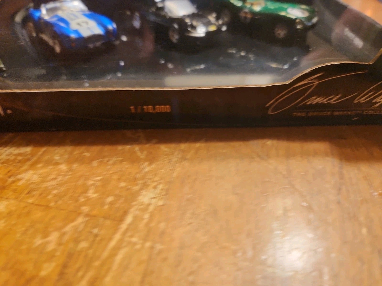 Hot Wheels Bruce Wayne Collection Batman 3 Car Set Jaguar/Ferrari/Shelby Read