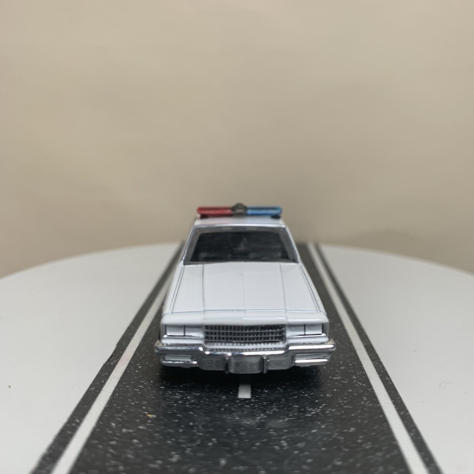 Greenlight Hollywood Groundhog Day 77-90 1980 Chevy Caprice Police Car B-Body