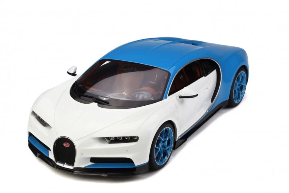 GT SPIRIT BY KYOSHO BUGATTI CHIRON BLUE &WHITE 1:12 NEW IN BOX.