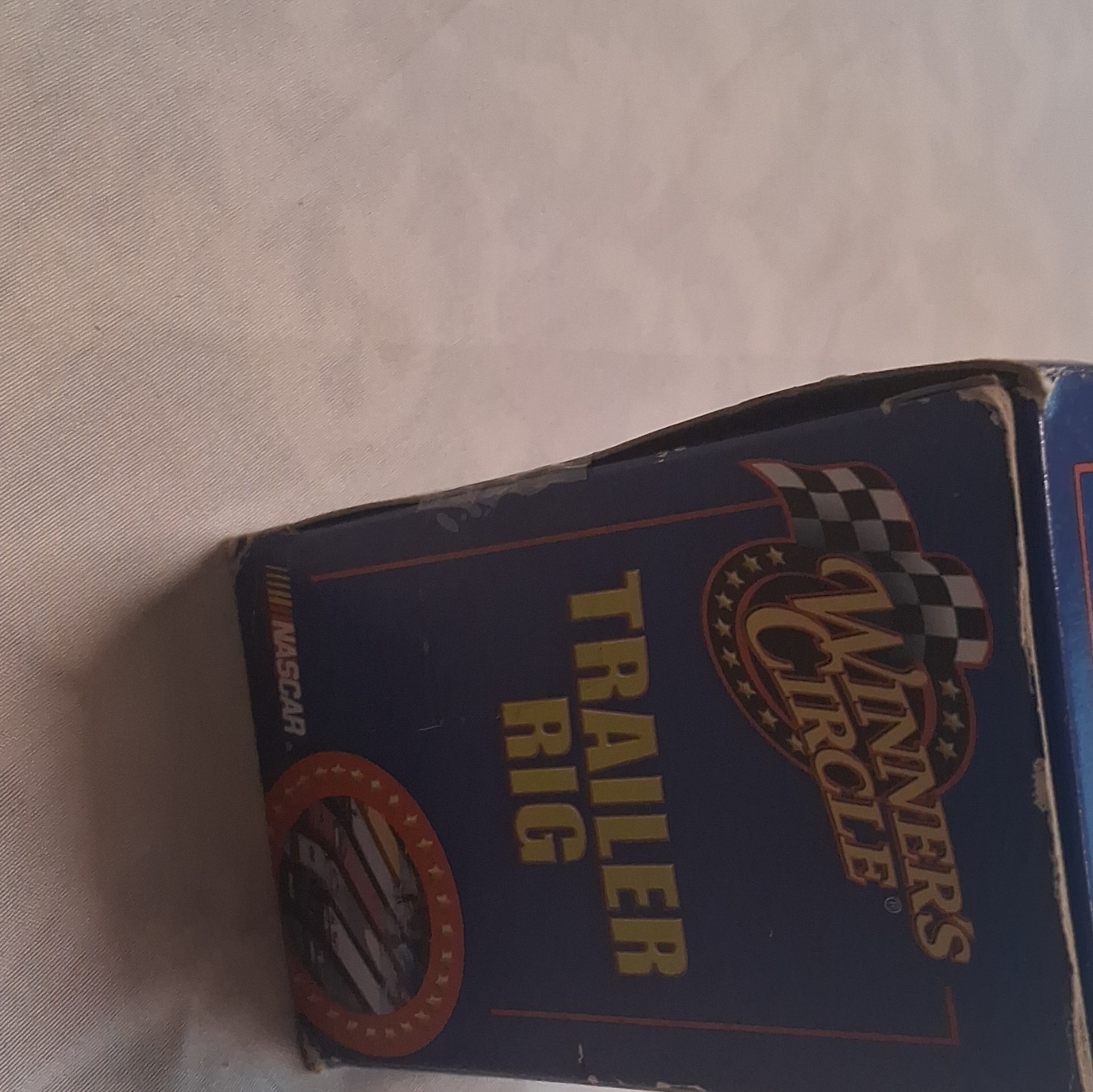 Winner’s Circle 1:64 Tony Stewart Home Depot #20 Jurassic Park III Trailer Rig