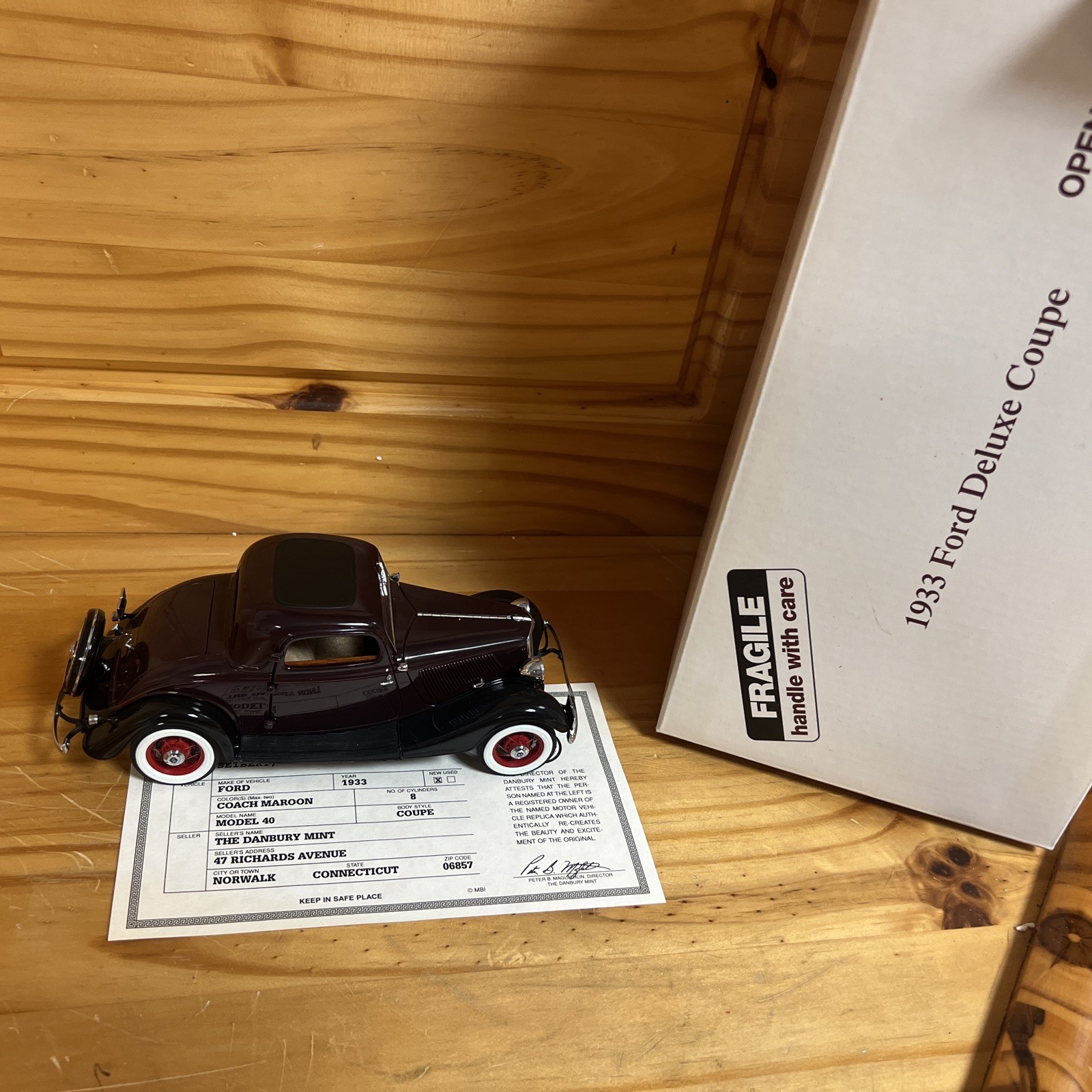 1933 Ford Deluxe Coupe Model 40 Coach Maroon Danbury Mint Diecast Replica