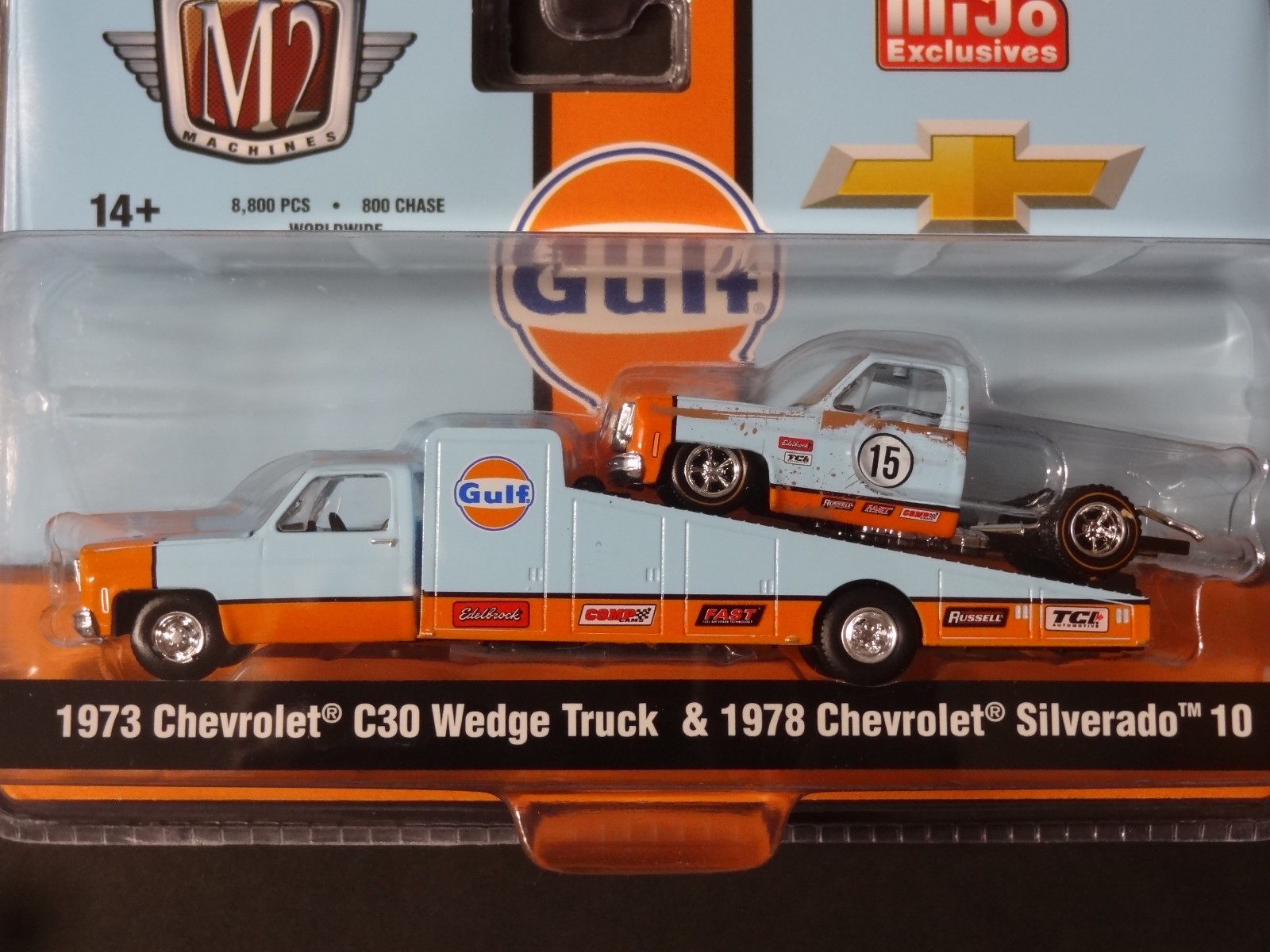 M2 MACHINES – GULF – 1973 CHEVY C30 WEDGE TRUCK & 1978 CHEVY SILVERADO 10 – MIJO
