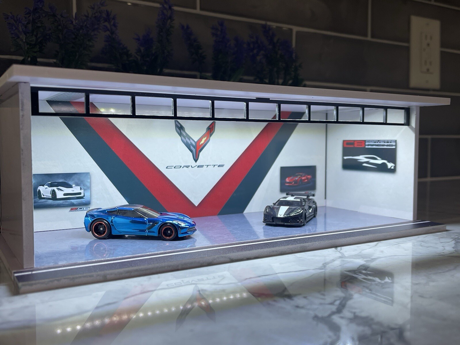 Corvette Theme FOR Hot Wheels 1:64 Model Diorama Garage LED Lighting!