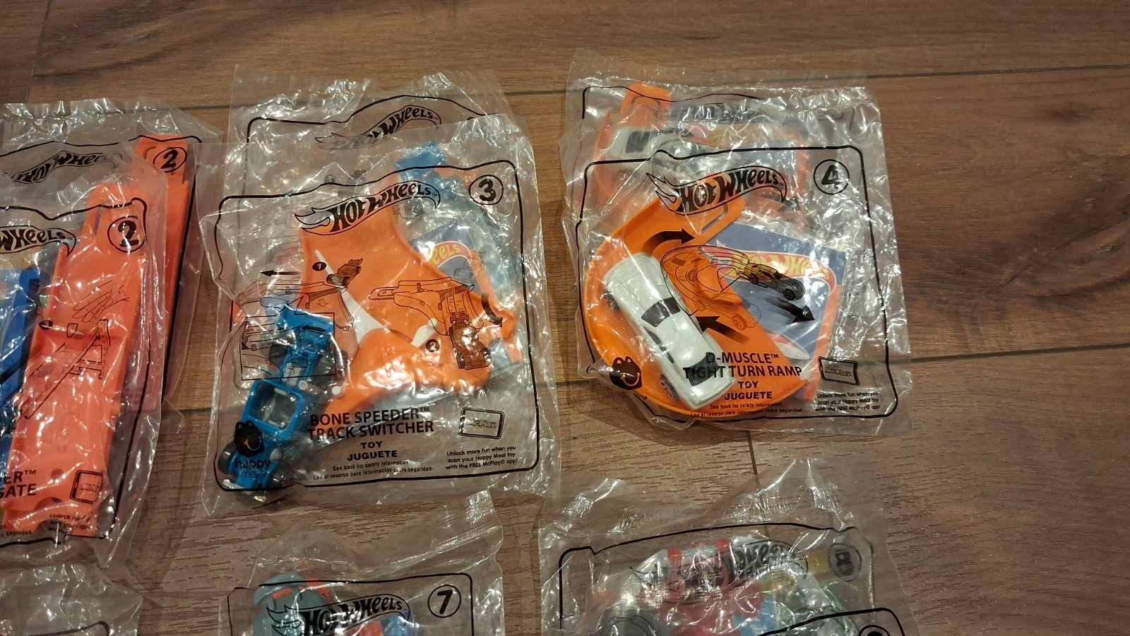 Hot Wheels Complete 2019 McDonald’s Happy Meal Lot of 8 +extras – New in Package