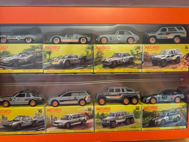 Matchbox Collectors – 70 Years Special Edition Set [8 – 1:64 Scale Cars] – NEW
