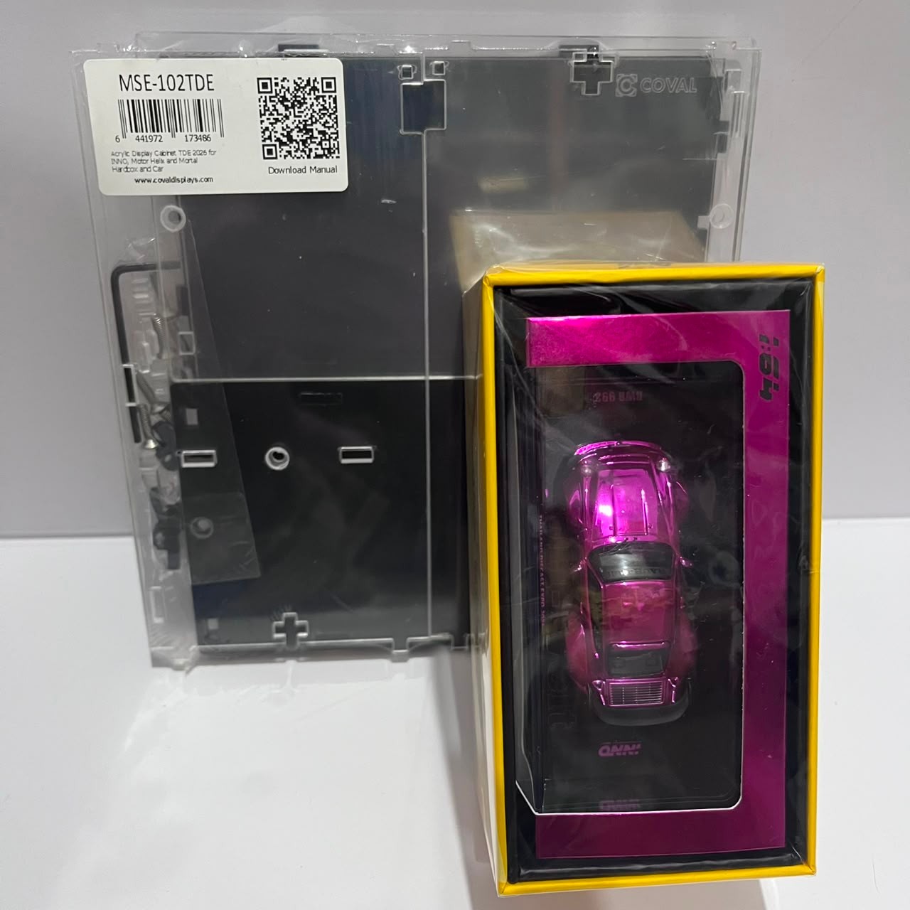 CHASE INNO64 Porsche RWB 993 “Cinderella” TDE 2026 + Exclusive Coval Case