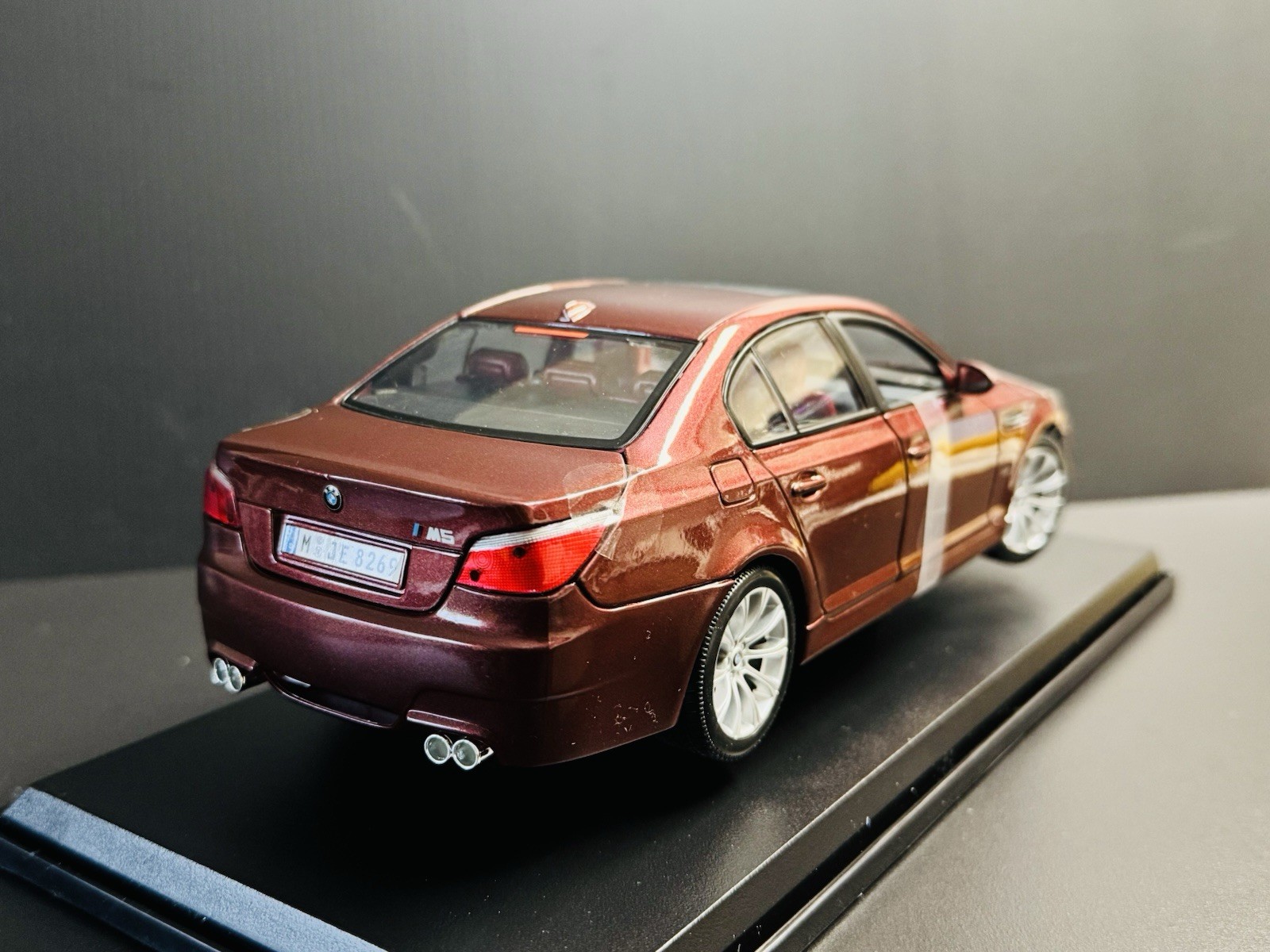 2010 BMW M5 Indianapolis Red Metallic 1/18 Maisto HTF !