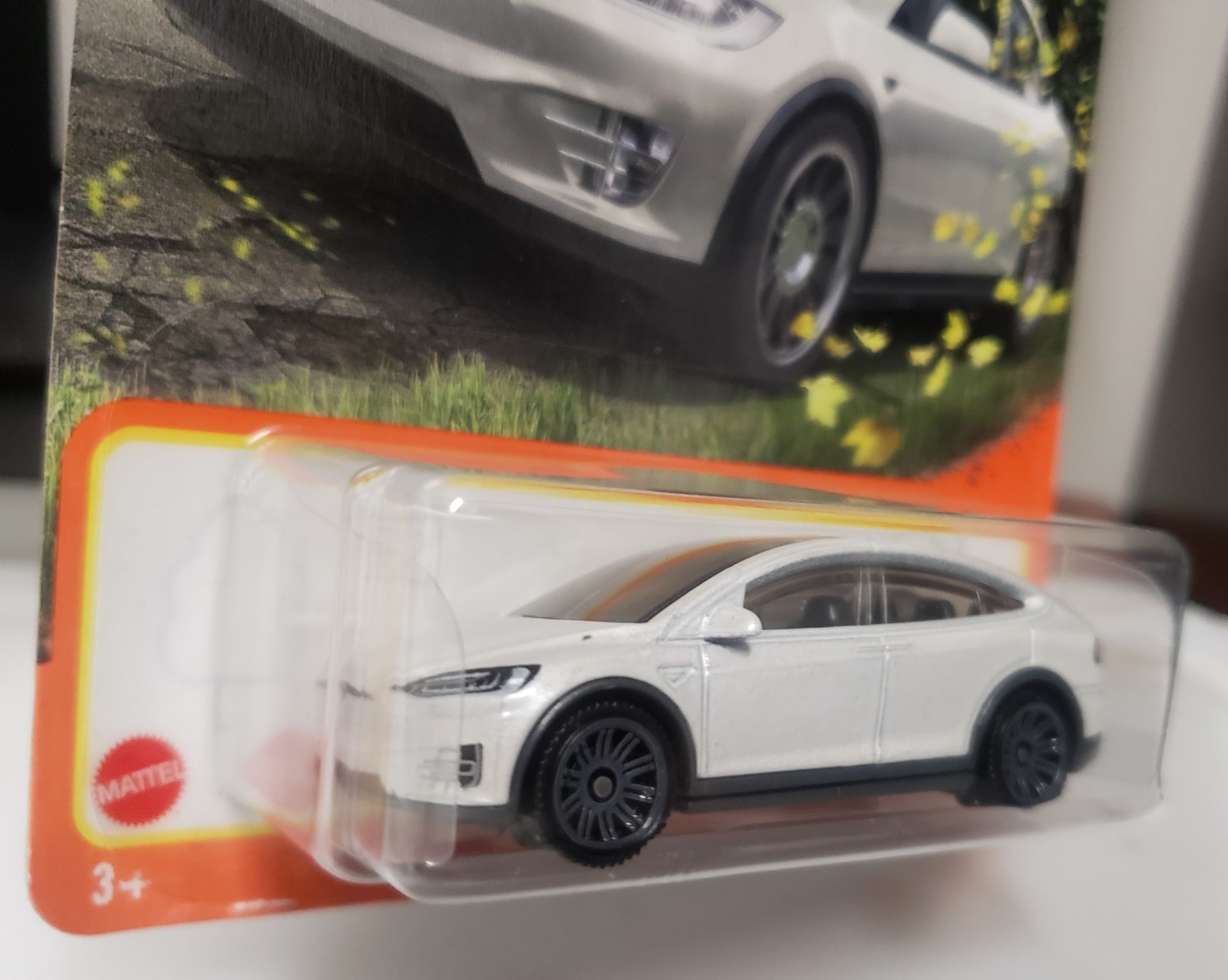 2022 Matchbox White Tesla Model X #59/100