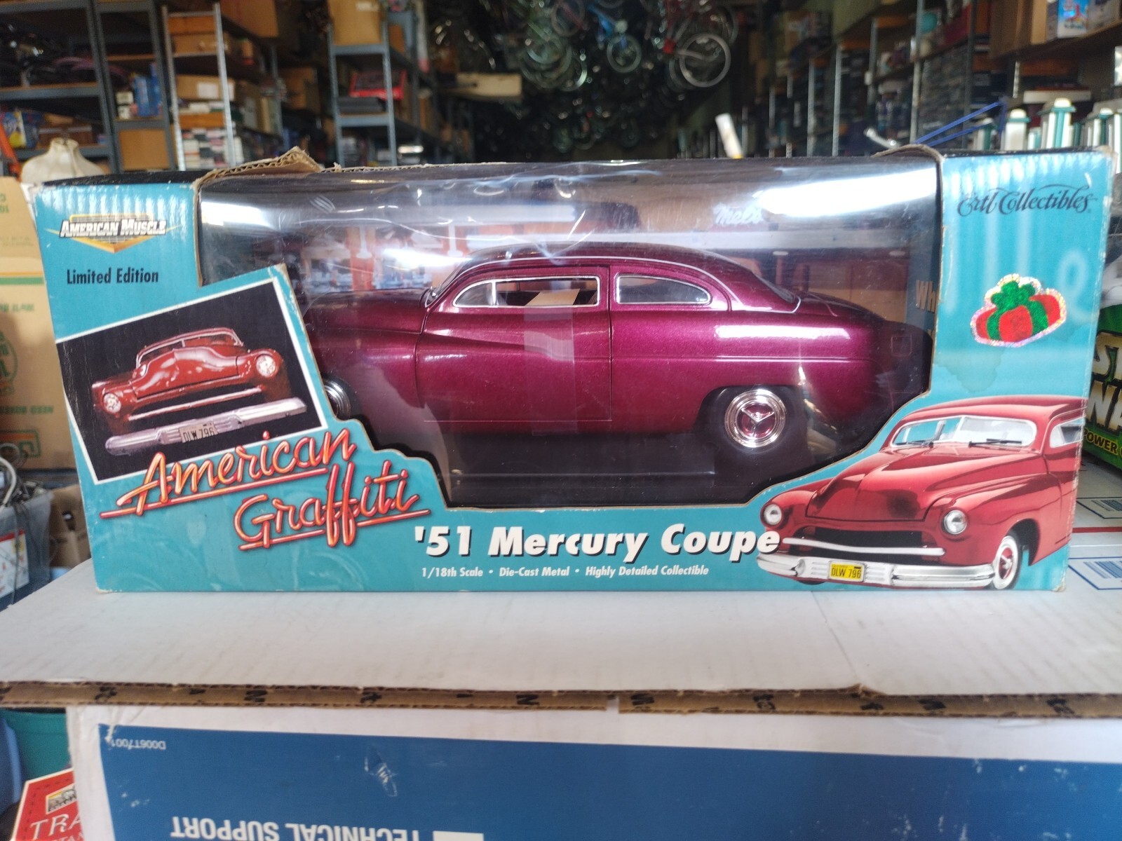 American Muscle 1/18 American Graffiti 1951 Mercury Coupe Ertl Limited Edition