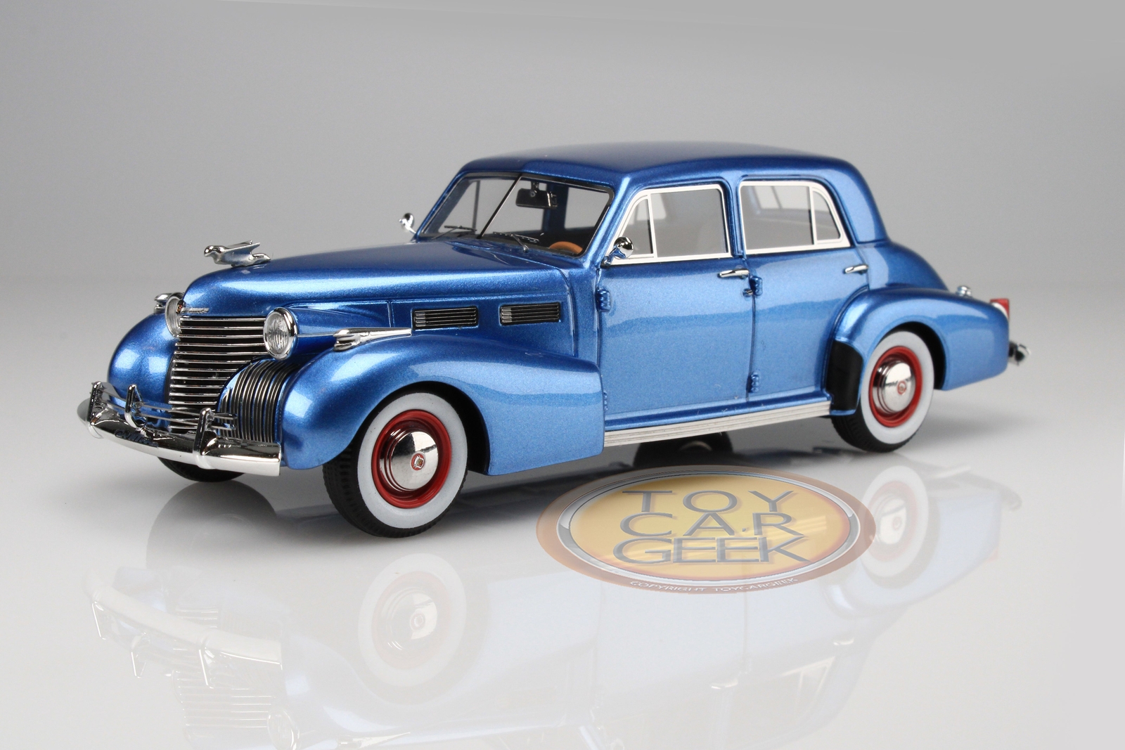 1940 Cadillac Fleetwood Sixty Special 1:43 Stamp Models STM 40202 Blue