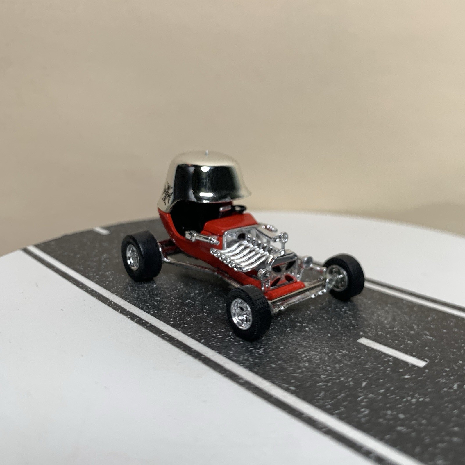 Hot Wheels 100% Collectibles Psychedelic Relics Series Red Baron Hot Rod 1:64 NM