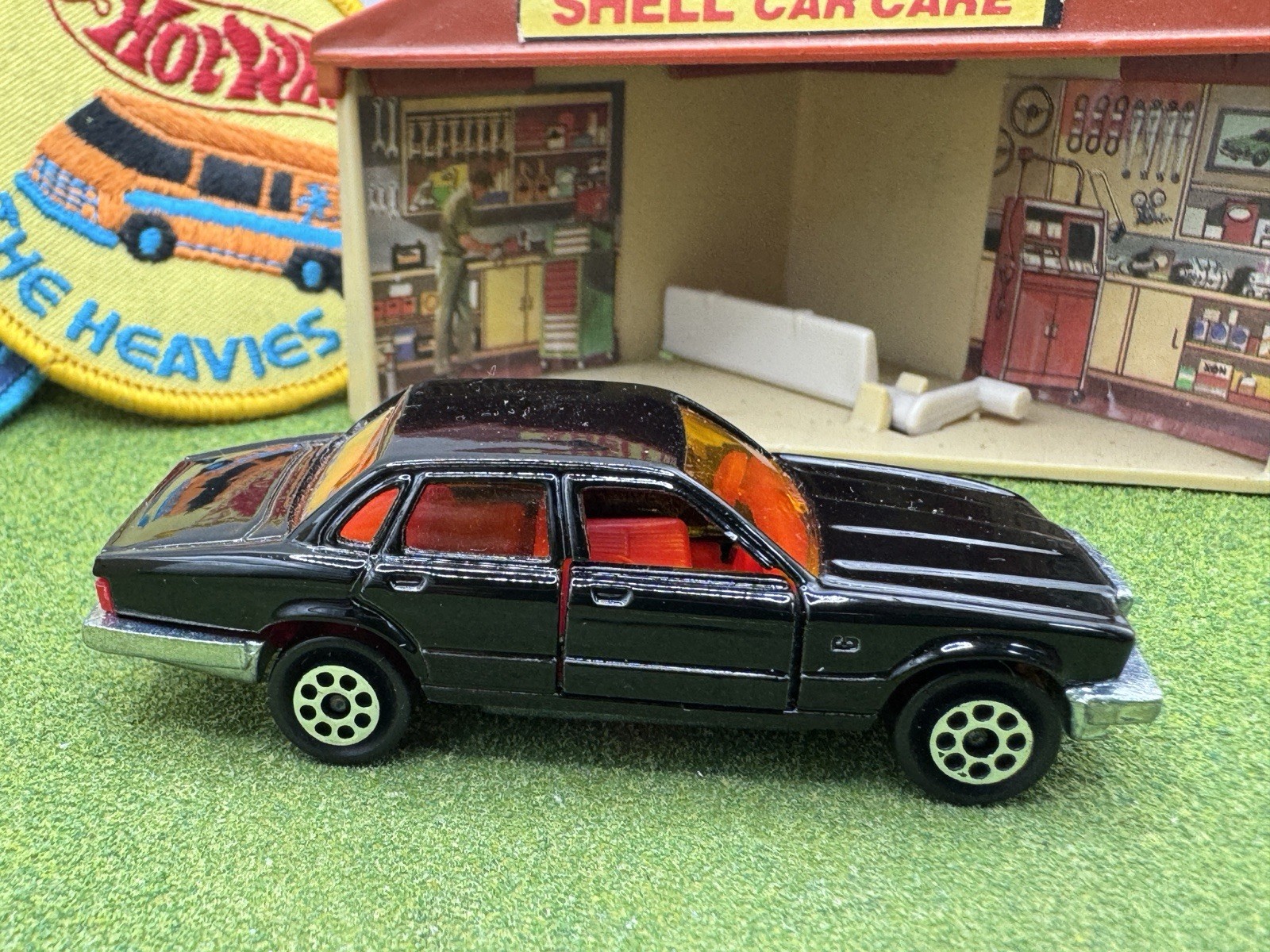 Majorette Jaguar XJ6 Dark Green Metallic No. 293 Diecast Car