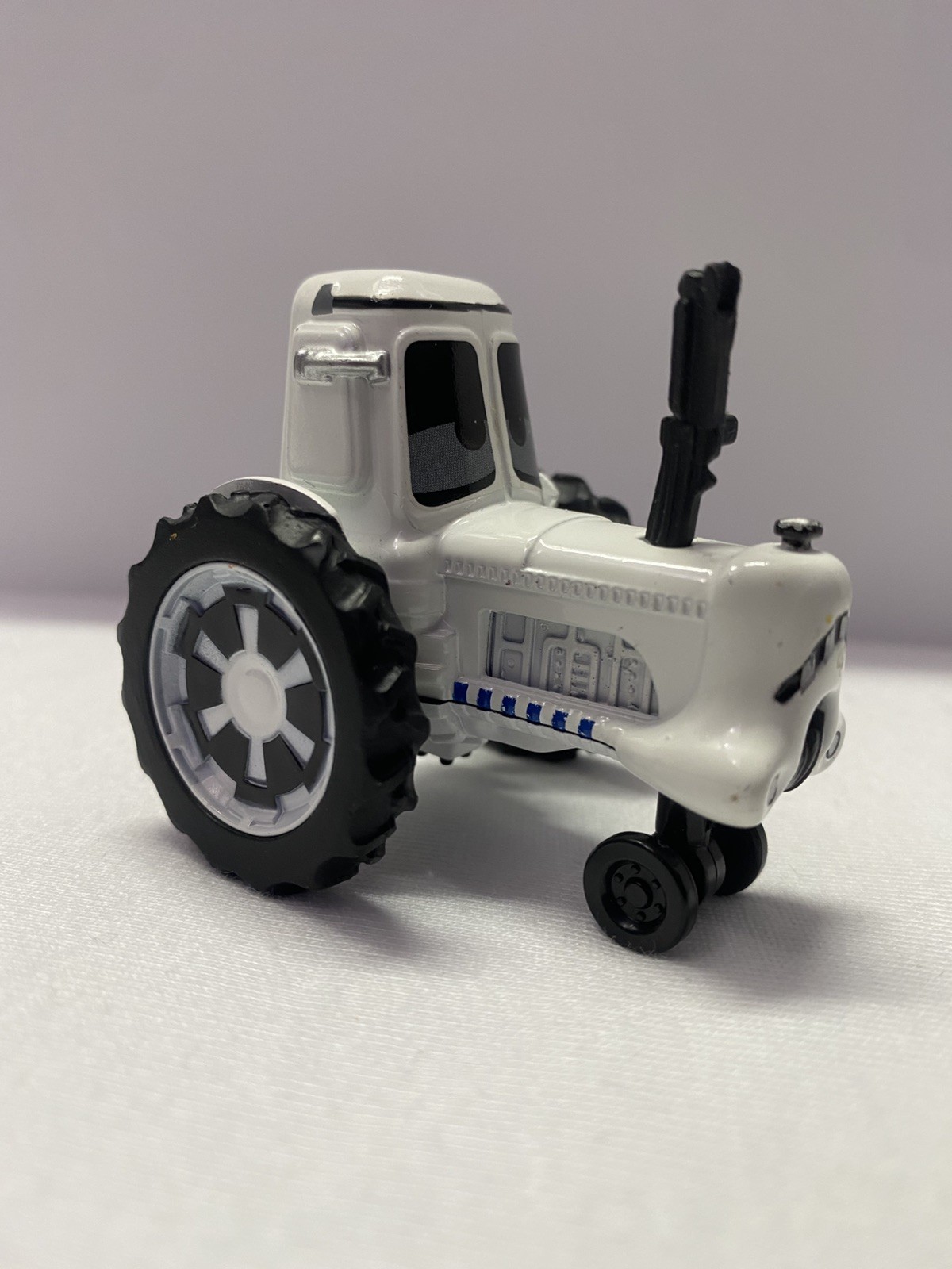 Disney Pixar Cars – Tractor as Stormtrooper Star Wars Disney Parks Exclusive