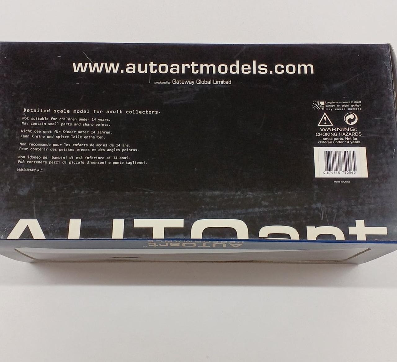 AUTOart Performance 1/18 Mini Cooper S Red White