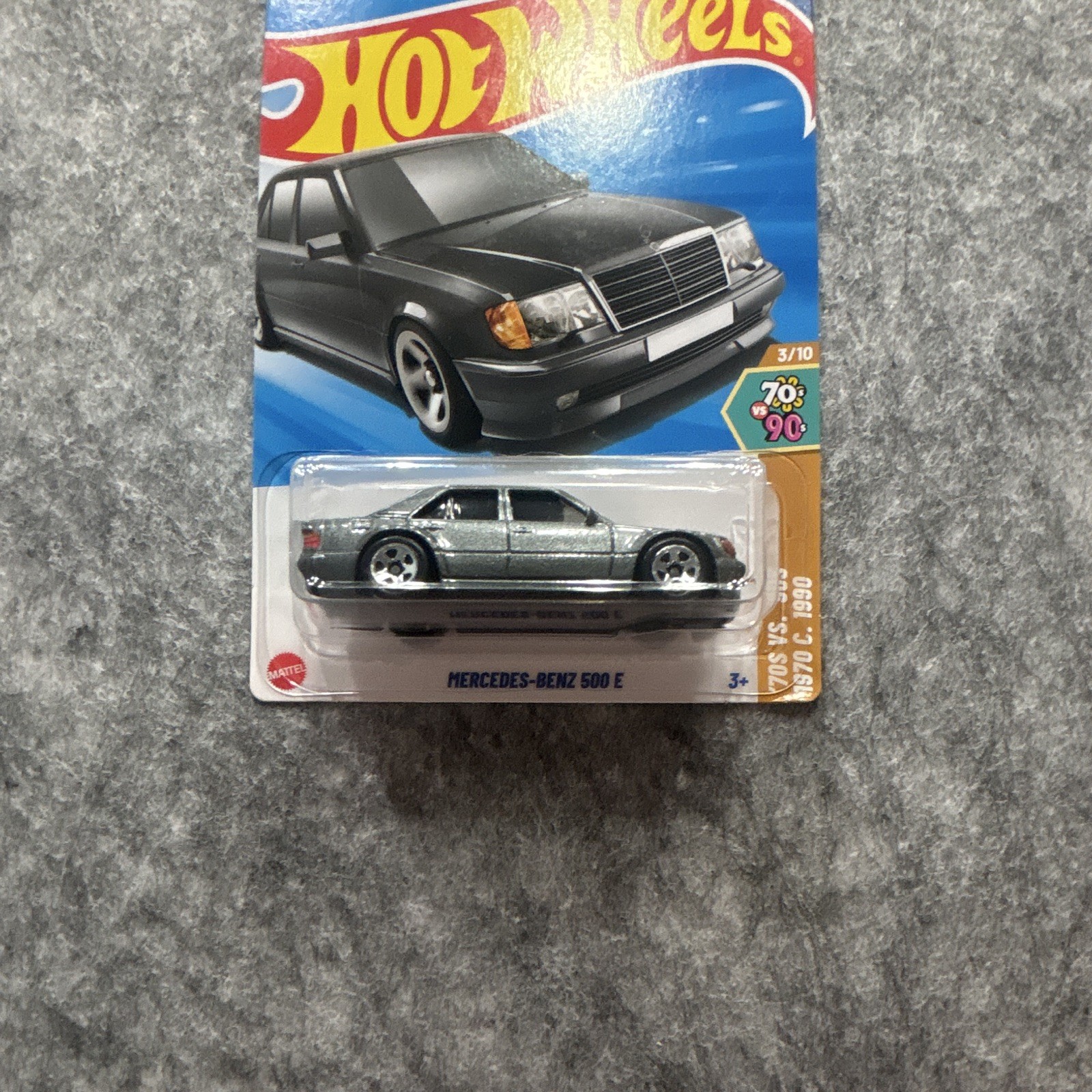 Hot Wheels 1:64 Mercedes-Benz 500 E Gray Diecast Car 70s vs 90s Unopened