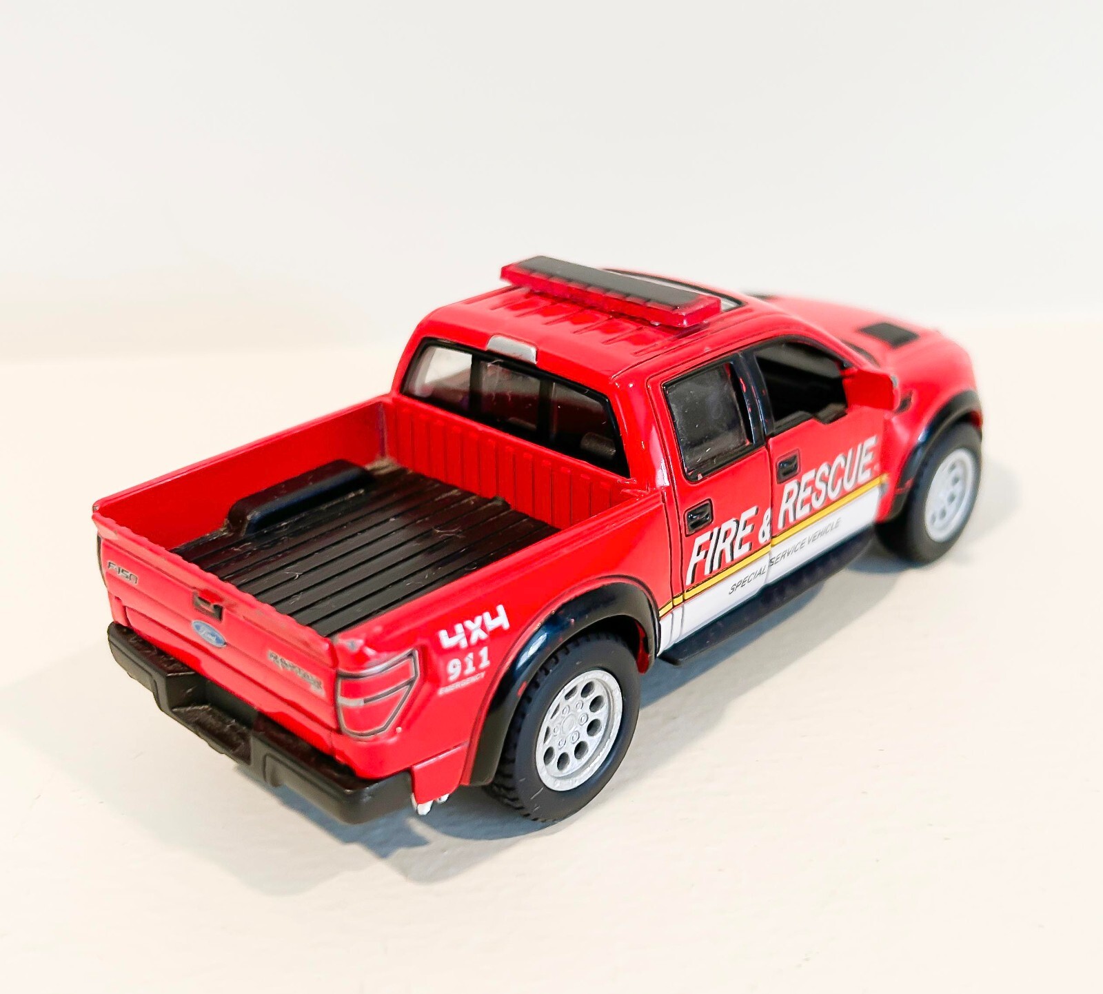 ’13 Ford F-150 Raptor Supercrew POLICE & FIRE RESCUE Diecast Model 1/46 PullBack