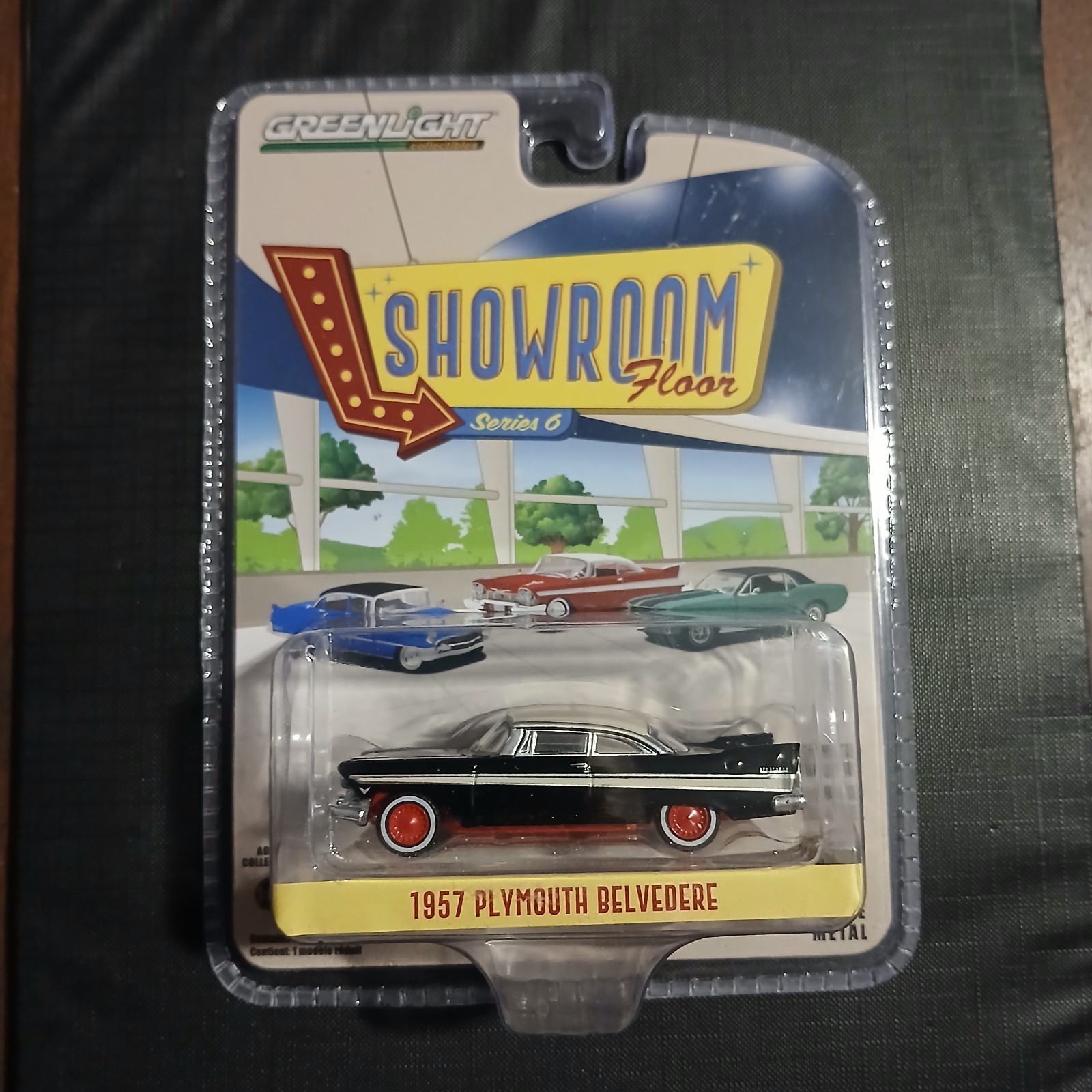 Greenlight Showroom Floor Series 6 1957 Plymouth Belvedere 1:64 Diecast (Chase)