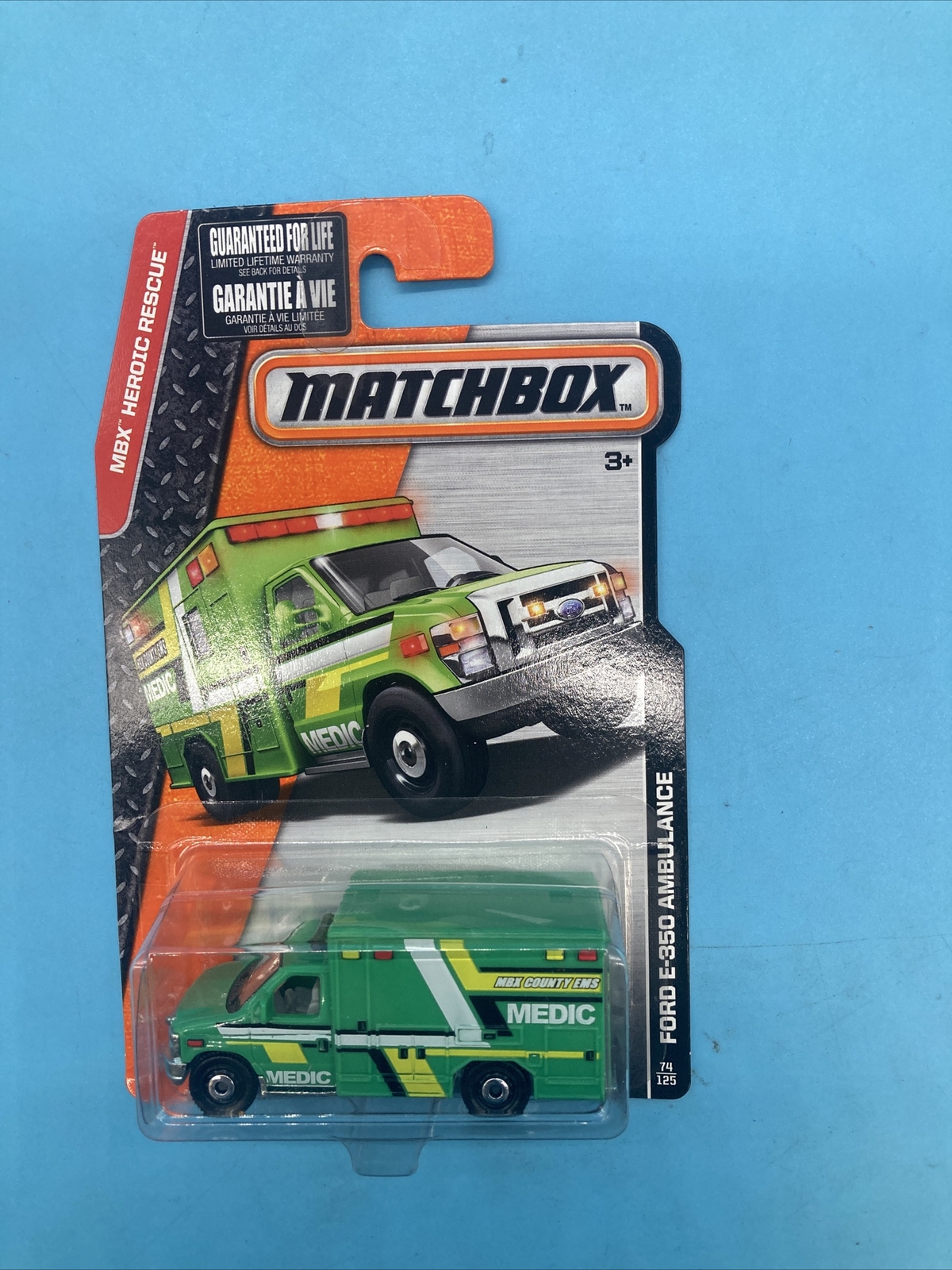 Matchbox Ford E 350 Ambulance New In Package