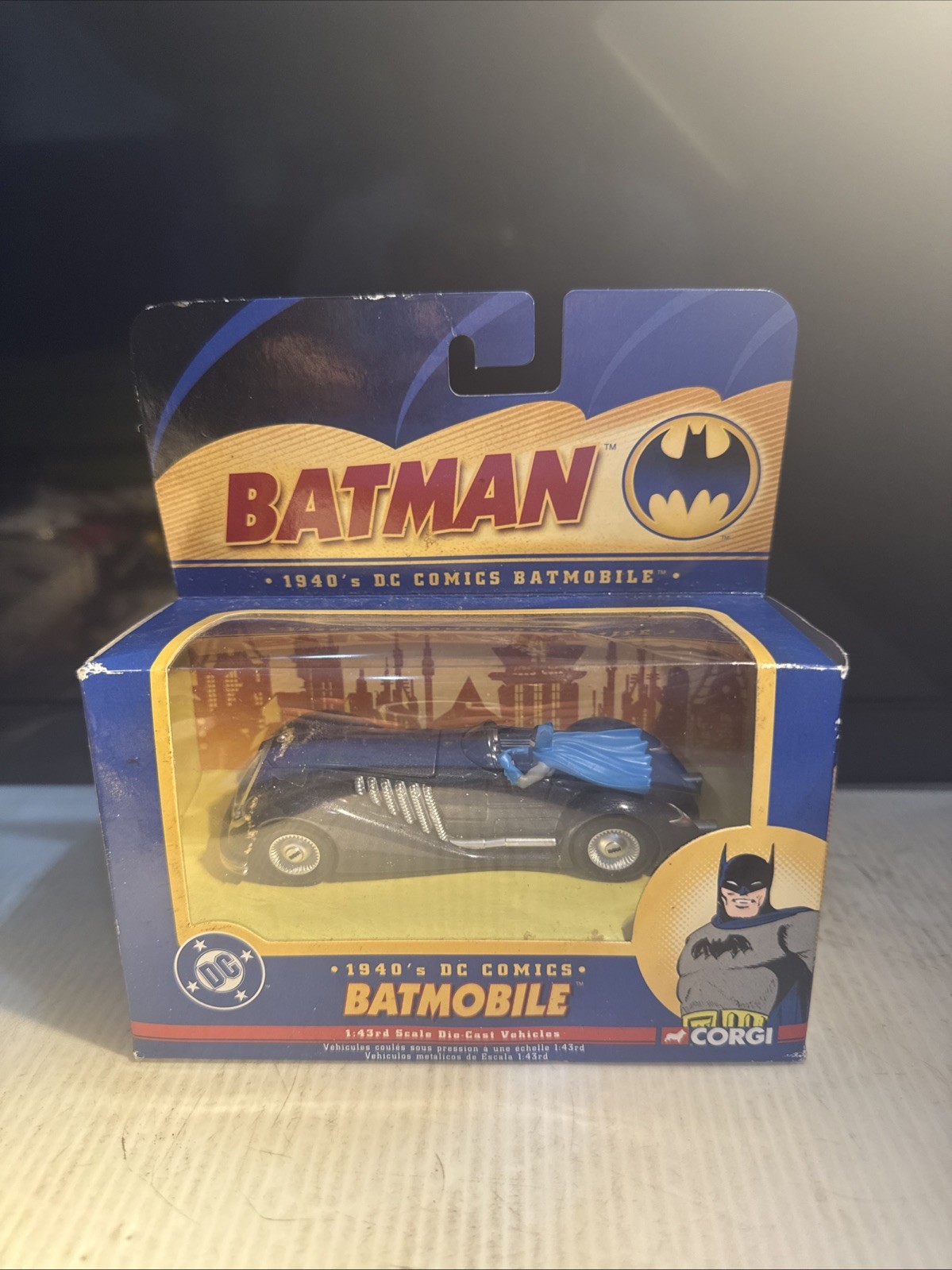 2005 Corgi – DC BATMAN 1940’s BATMOBILE – 1:43 Die Cast Vehicle