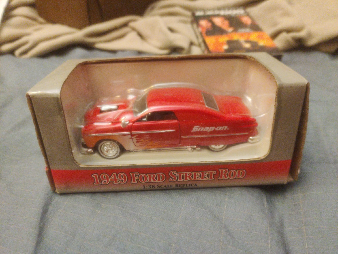 Snap-On 1:38 Scale 1949 Ford Street Rod Replica Diecast w/ Pull-Back Motor