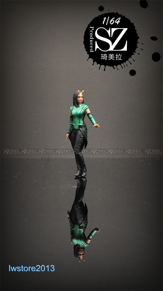 1/64 Mantis Girl Scene Props Miniatures Figures Model For Cars Vehicles Toys