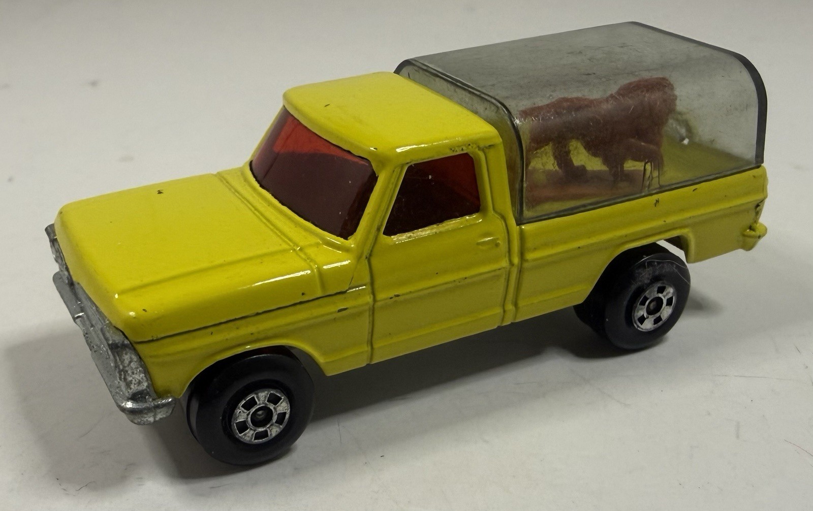 Lesney Matchbox 1973 Superfast No. 57 Wild Life Truck 1:64 Yellow Rolamatics
