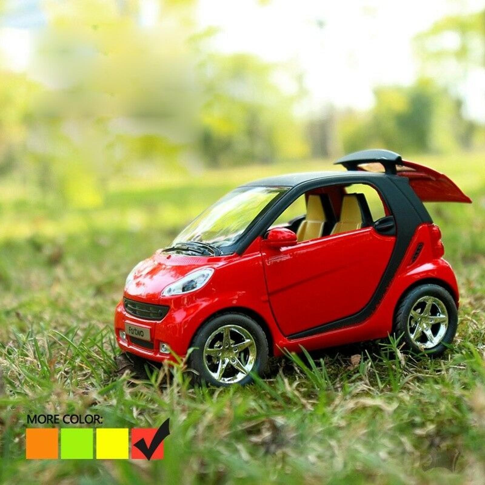 Red 1:32 Model Car Metal Diecast Toy Vehicle Kids Sound Light For Smart ForTwo S