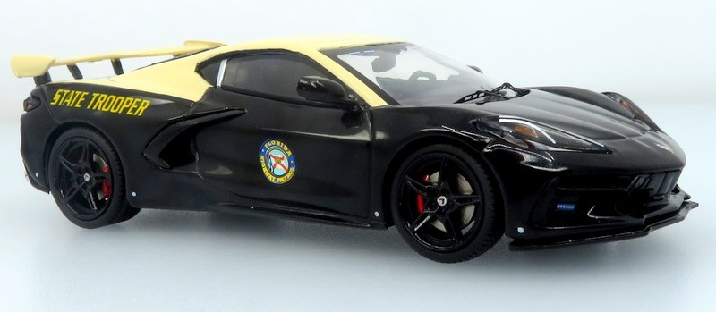 Corvette C8 Stingray Police Interceptor: Florida Highway Patrol (FHP) 1:43