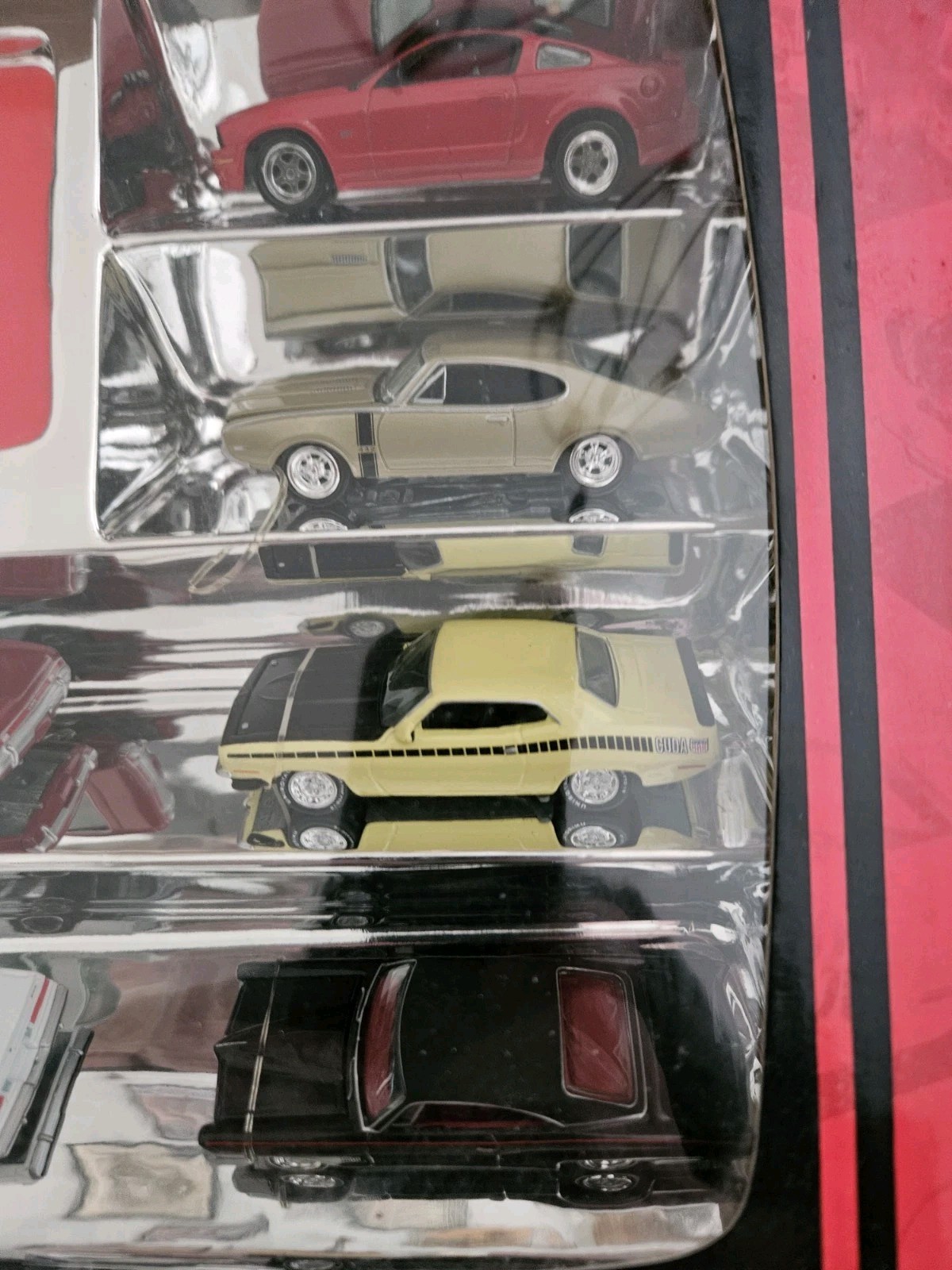 Johnny Lightning Muscle Cars U.S.A 10-Car Set 69 Camaro 442 AAR Cuda Amx Demon