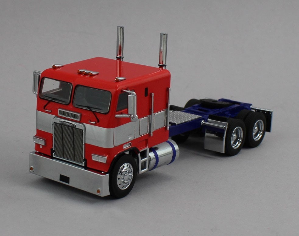 1:64 *596 Models* TRANSFORMERS Optimus Prime Freightliner COE Semi *NIB*
