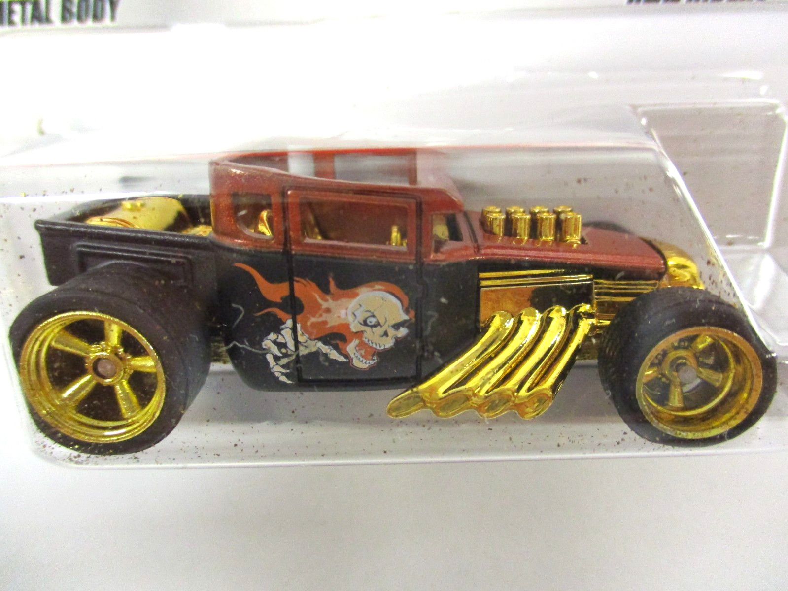HOT WHEELS – LARRY’S GARAGE – BONE SHAKER CUSTOM RAT ROD PICKUP – REAL RIDERS