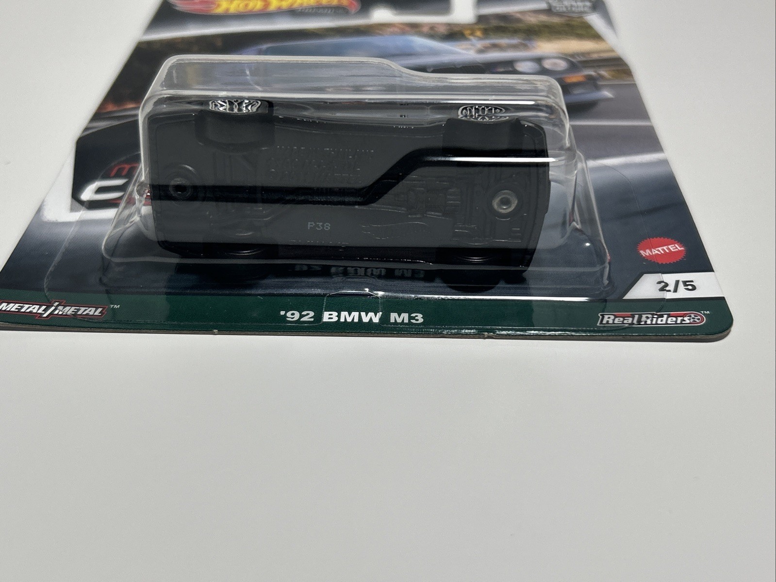 Hot Wheels Premium Modern Classic 92’ BMW M3 Black Car Culture 2/5