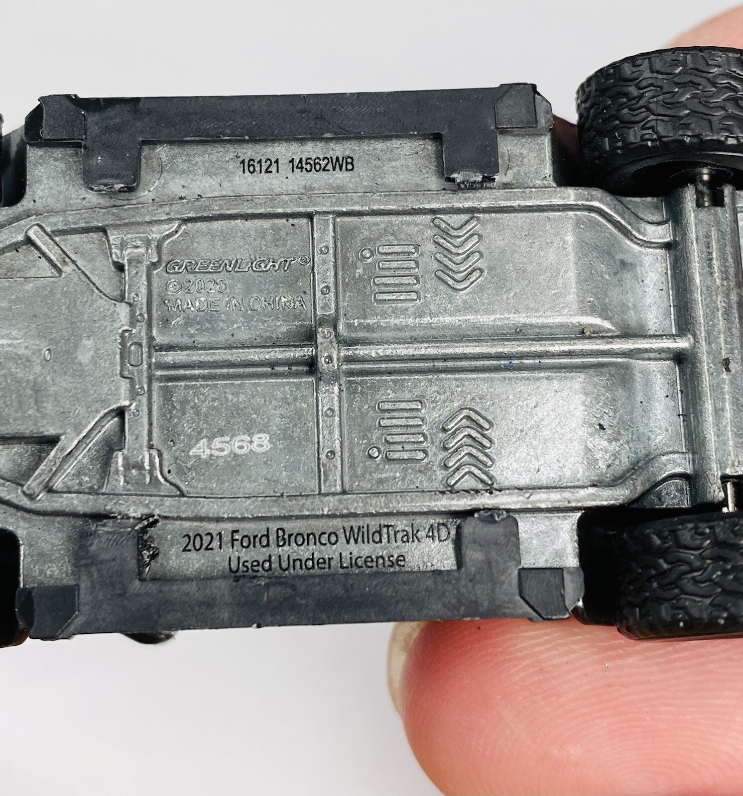 Red Orange 2021 Ford Bronco Wildtrack 4D 4×4 Truck SUV Greenlight 1/64 Off-road