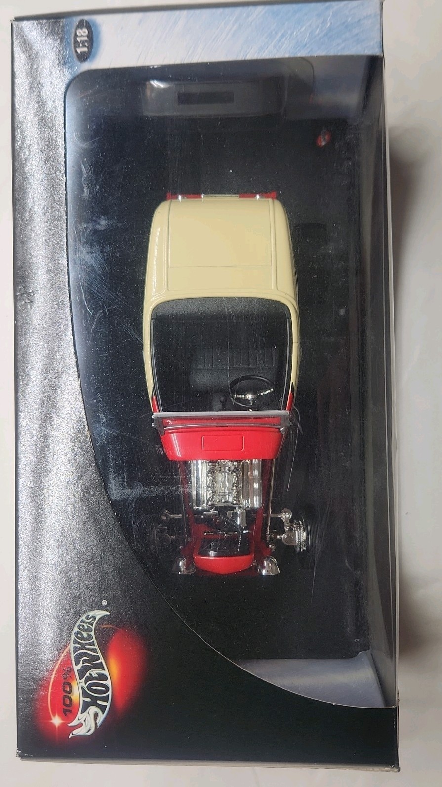 Hot Wheels 2000 1932 Ford Red & Cream with Removable Top 1:18 Scale Diecast Car