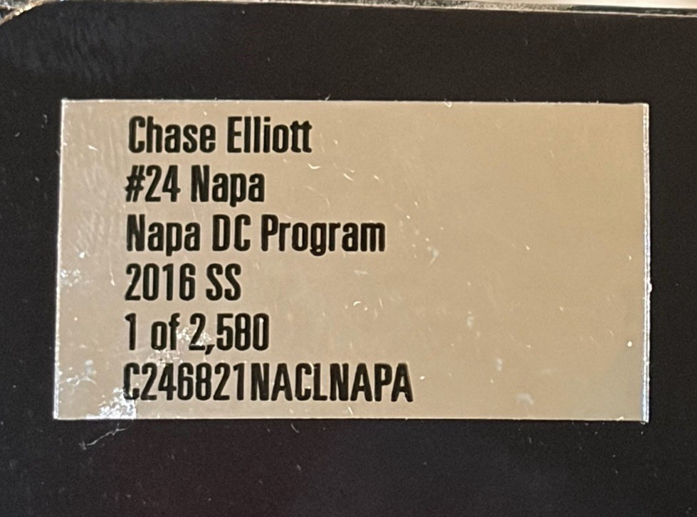 1/24 Lionel Chase Elliott #24 NAPA 2016 SS 1 of 2500 C246821NACLNAPA