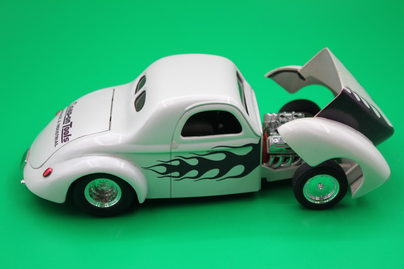 Snap on 1941 Willy’s Coup Street Rod Bank New #SSX2042 No Box