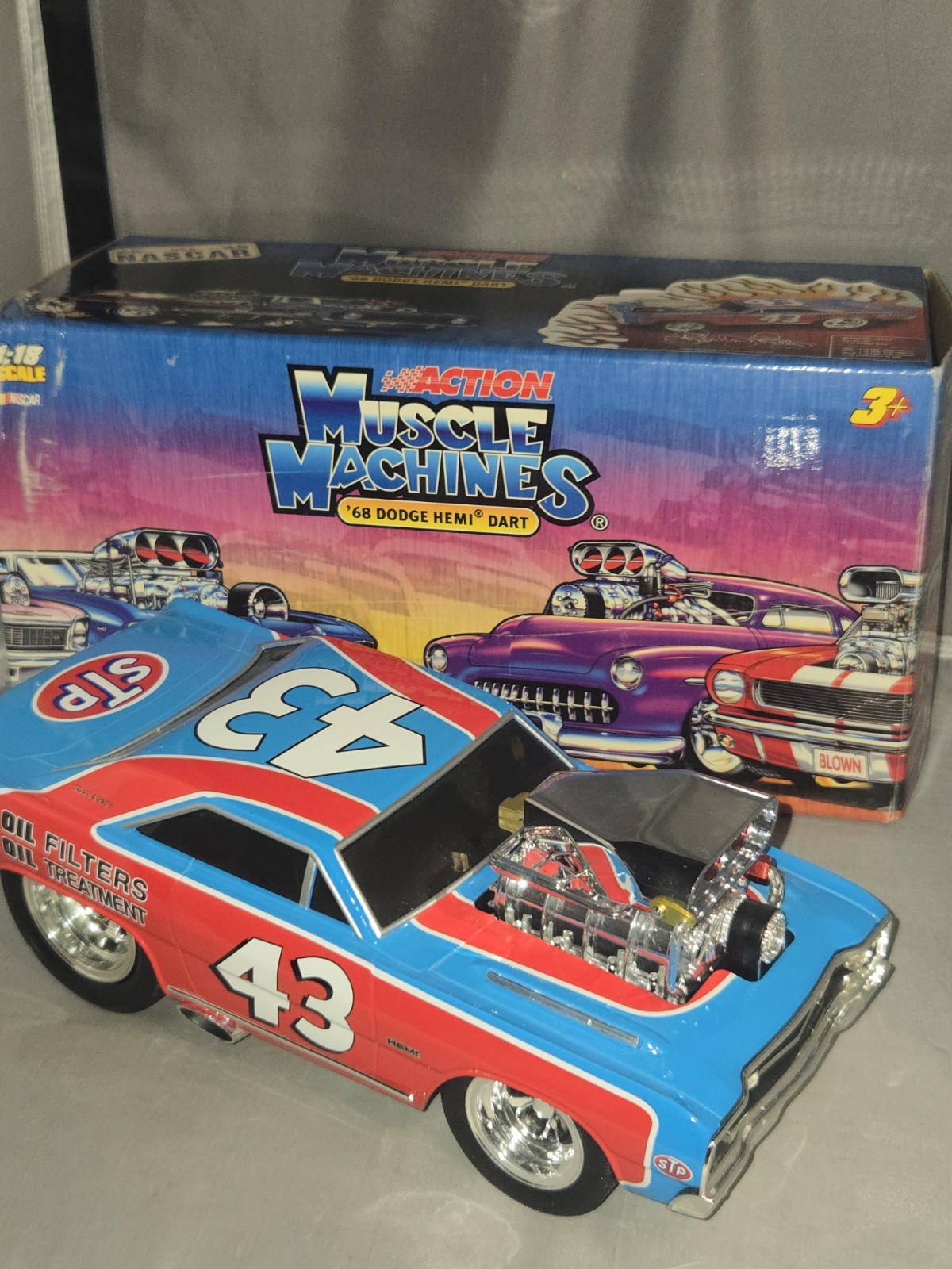 * READ* Muscle Machine Richard Petty #43 STP 1969 Dodge Dart 1:18 Diecast RARE