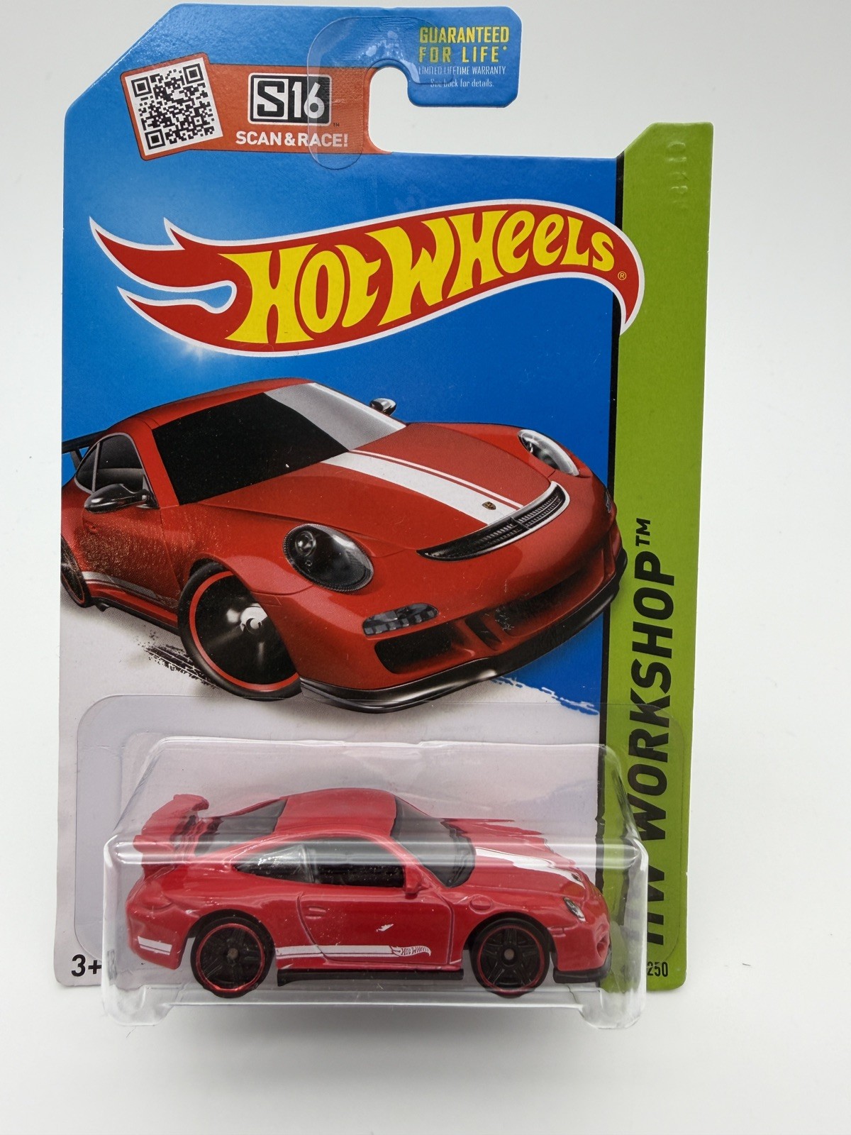 Hot Wheels Porsche Lot: GT3 RS, 935, 934 RSR New with Protectors Nice Lot