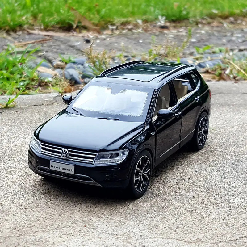 1:32 Volkswagen Tiguan SUV Alloy Diecast Car Model Sound Light Kid’s Toy Gift