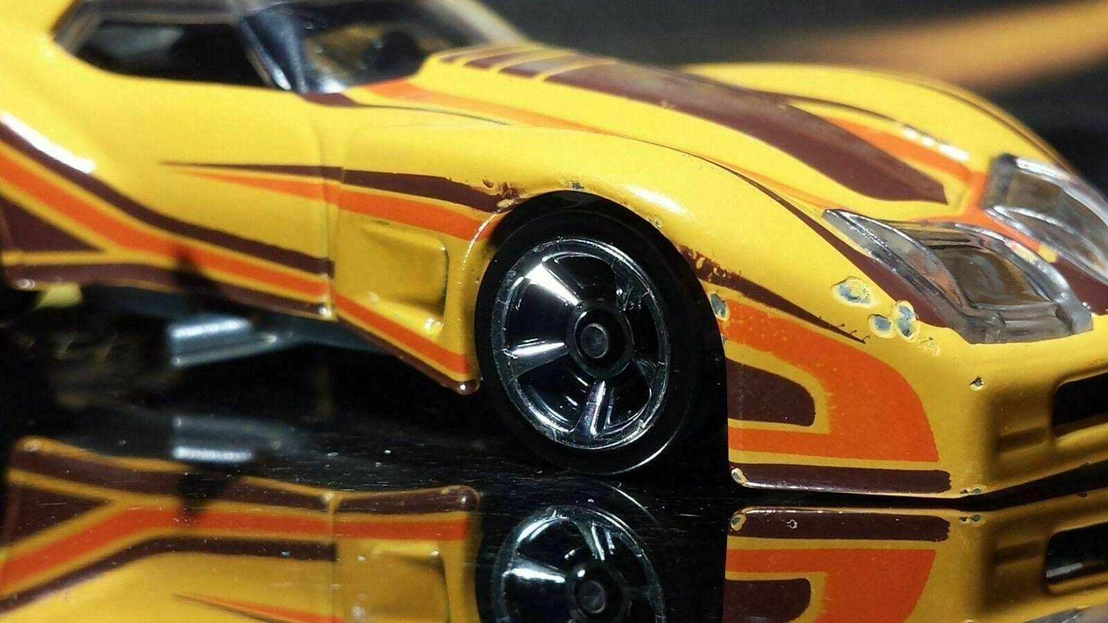 GREENWOOD CORVETTE BEIGE 1:64 SCALE DIECAST COLLECTOR MODEL CAR