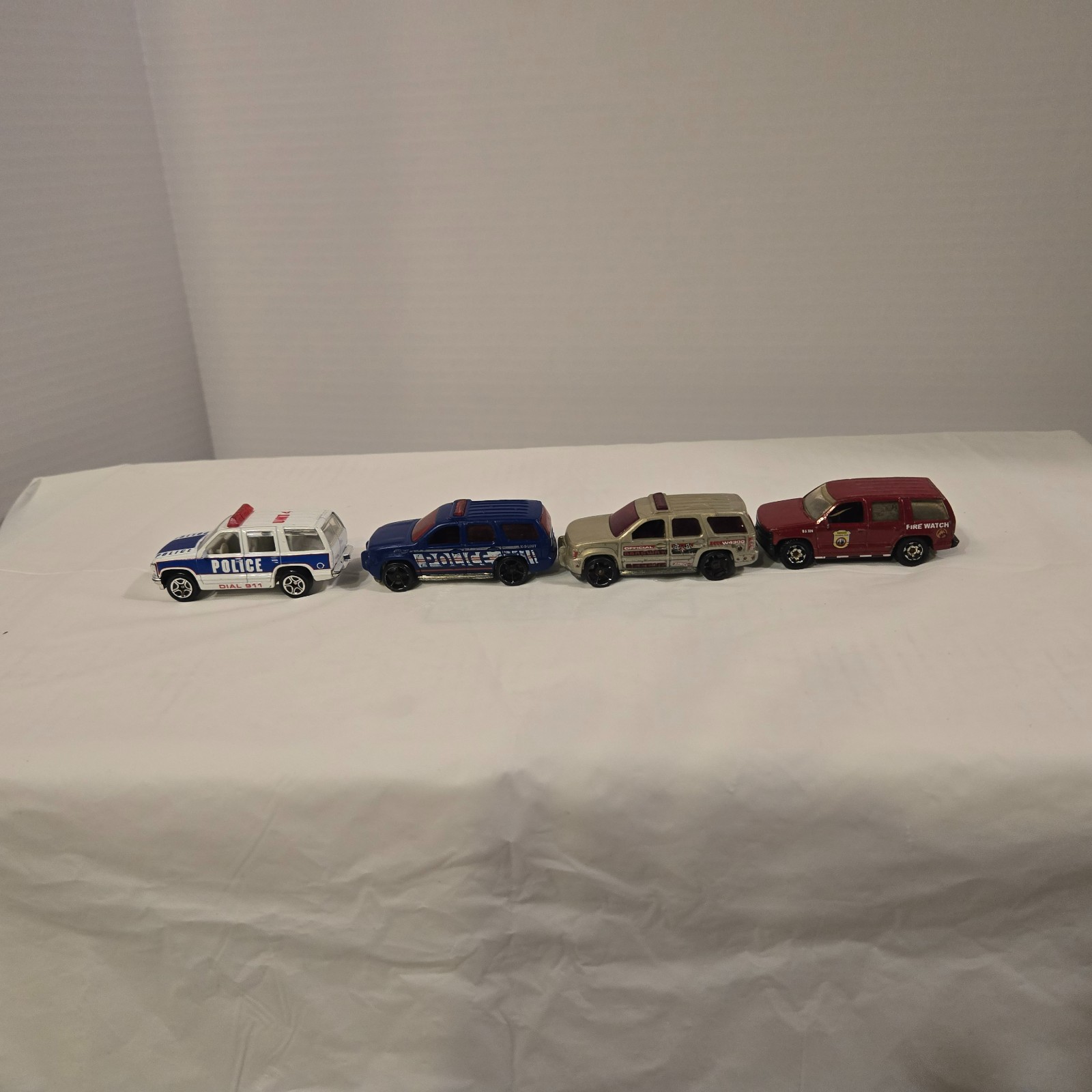 Matchbox SUV Chevy Tahoe Police &Fire Rescue Units Lot of 4 Clean Set