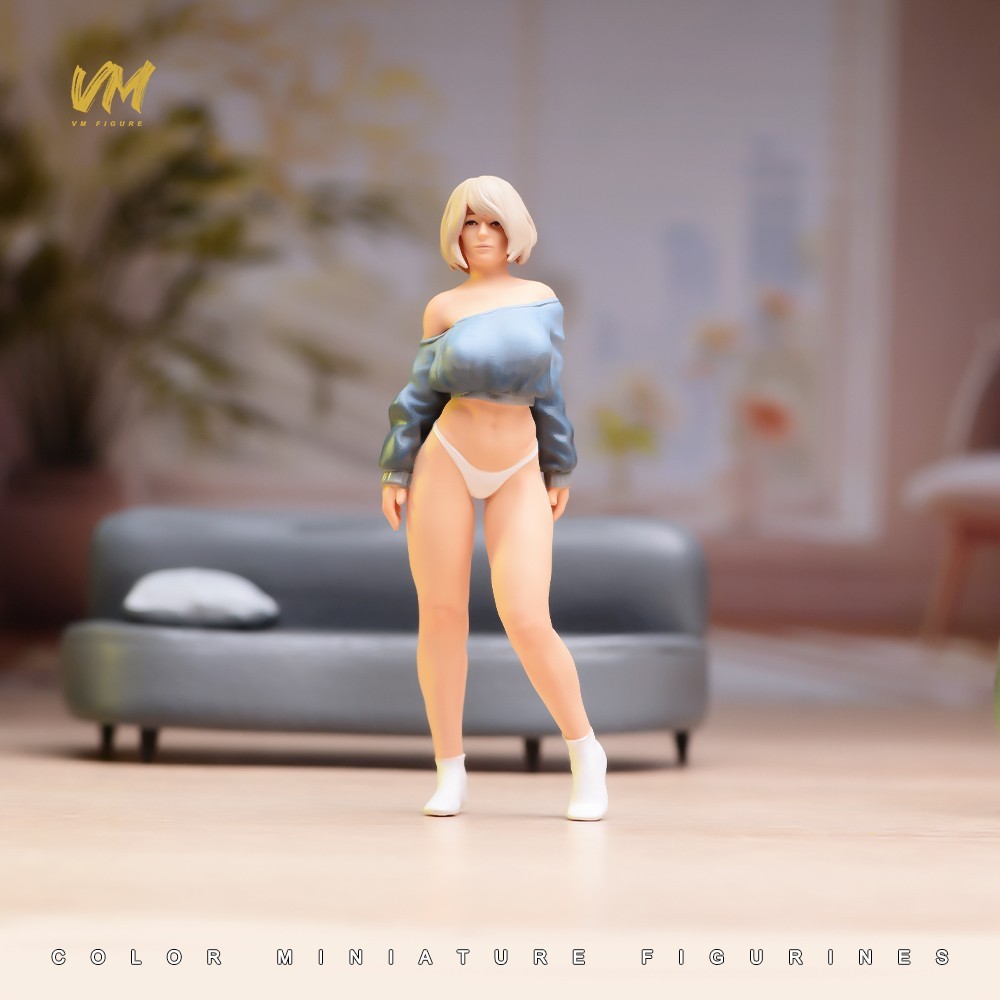1/18 Miniatures Sexy Underpants Beauty Girl Scene Props Model Figures For Cars