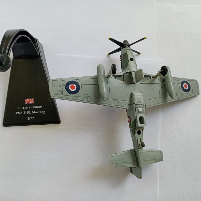 1:72 Alloy Diecast Military Model United Kingdom P-51 Mustang Fighter Aircraft