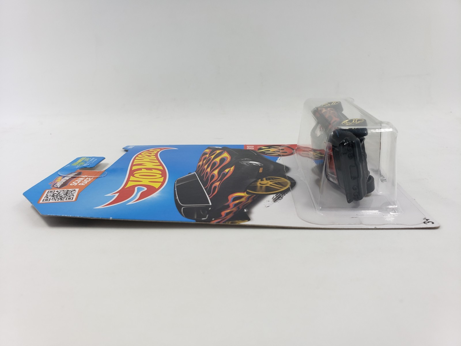 Hot Wheels 2016 8/10 ’70 Camaro HW Flames 98/250