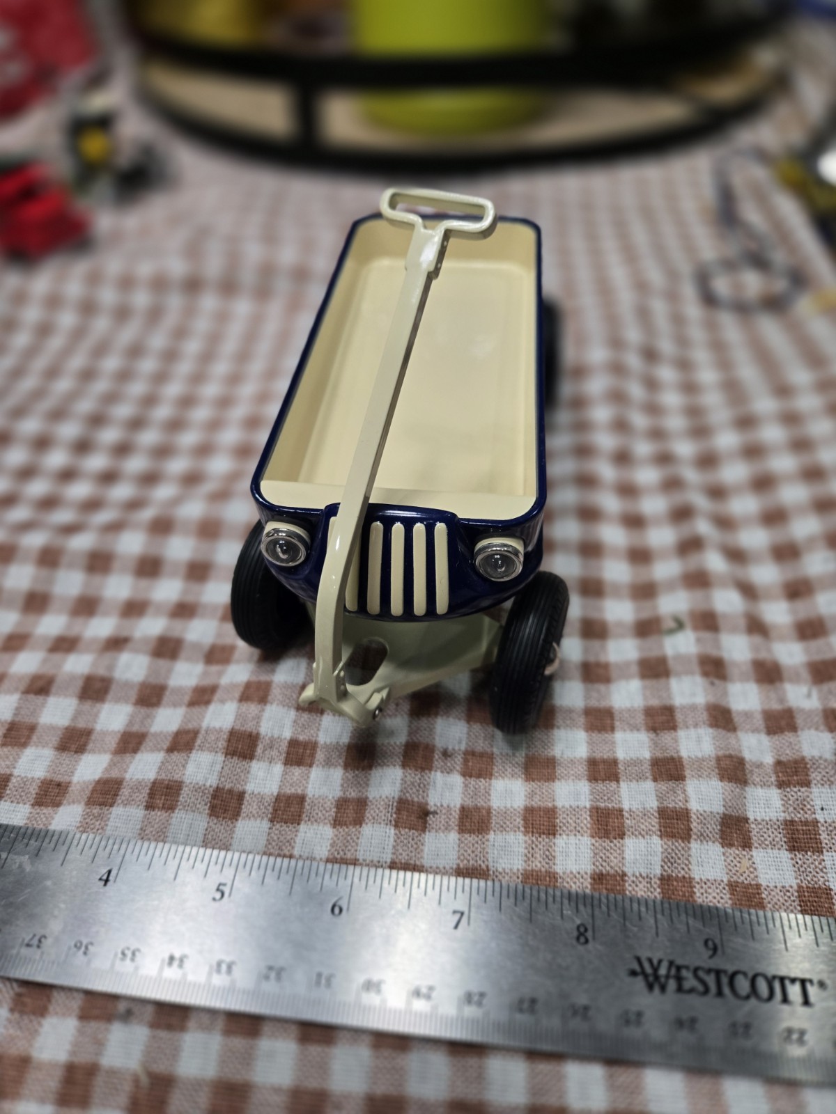 Hallmark American Airflow Coaster Wagon Die Cast Metal Scale Model 8″