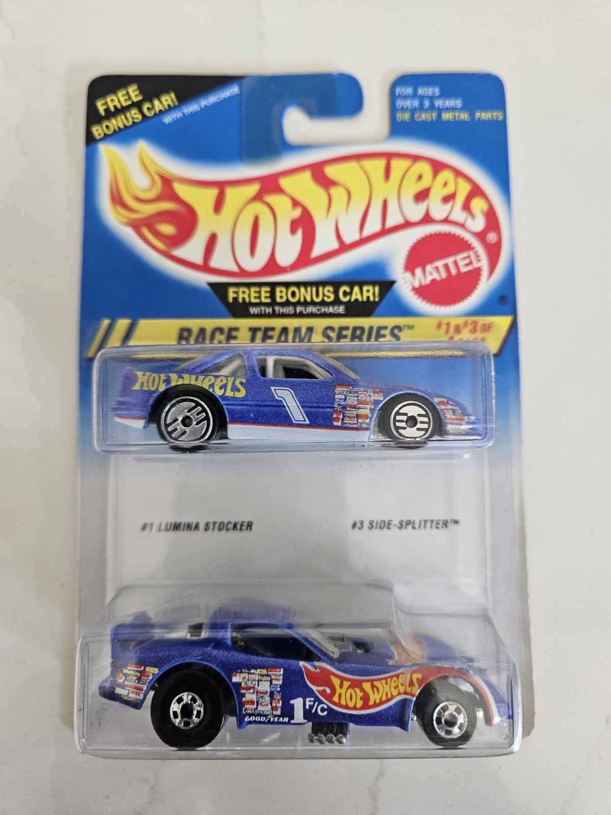 hot wheels race team series. 2 pack